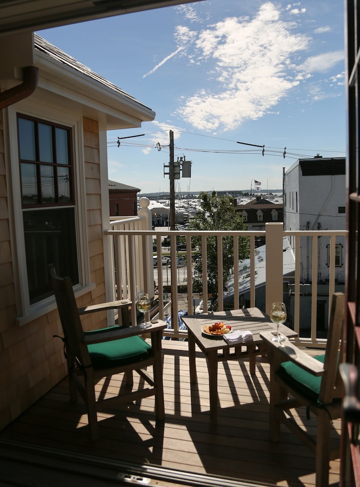 Almondy Inn - photo 82