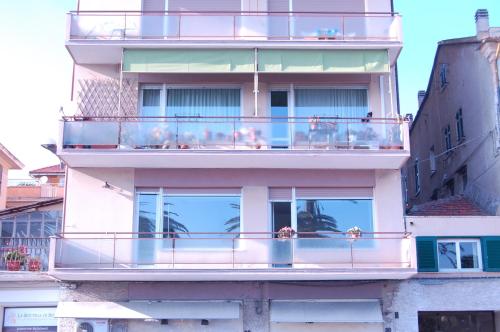 Il Ponentino — 4-Star Luxury Hotel in Varazze, Italy