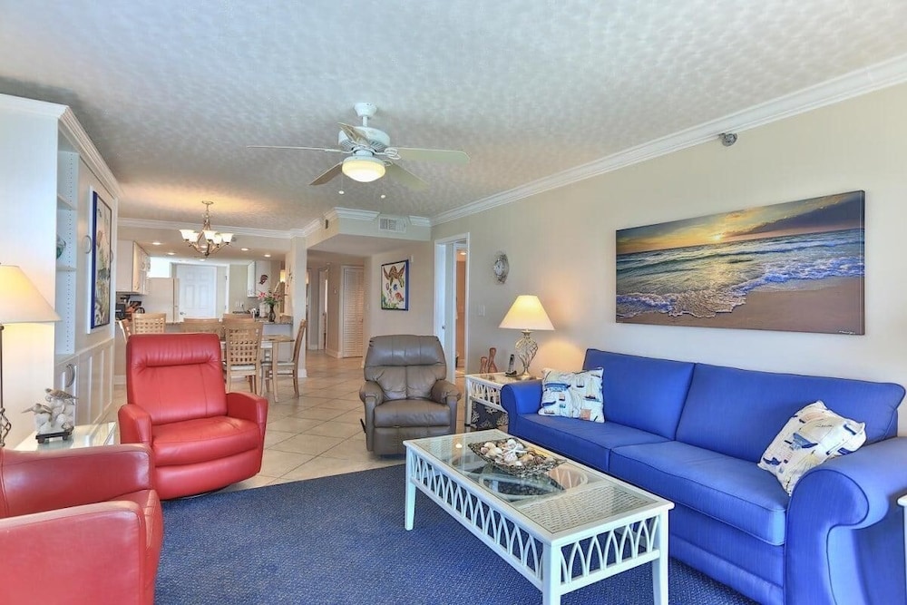 Destin Towers 143 Beach Front 2BR - photo 16