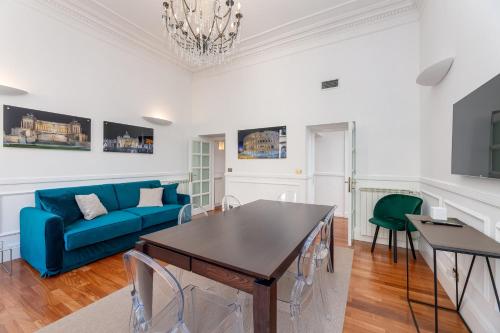 Aletheia Èlite Elegant 2 BR — 4-Star Luxury Hotel in Rome, Italy