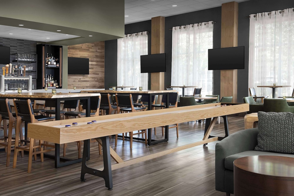 Embassy Suites Portland Hillsboro Oregon - photo 31