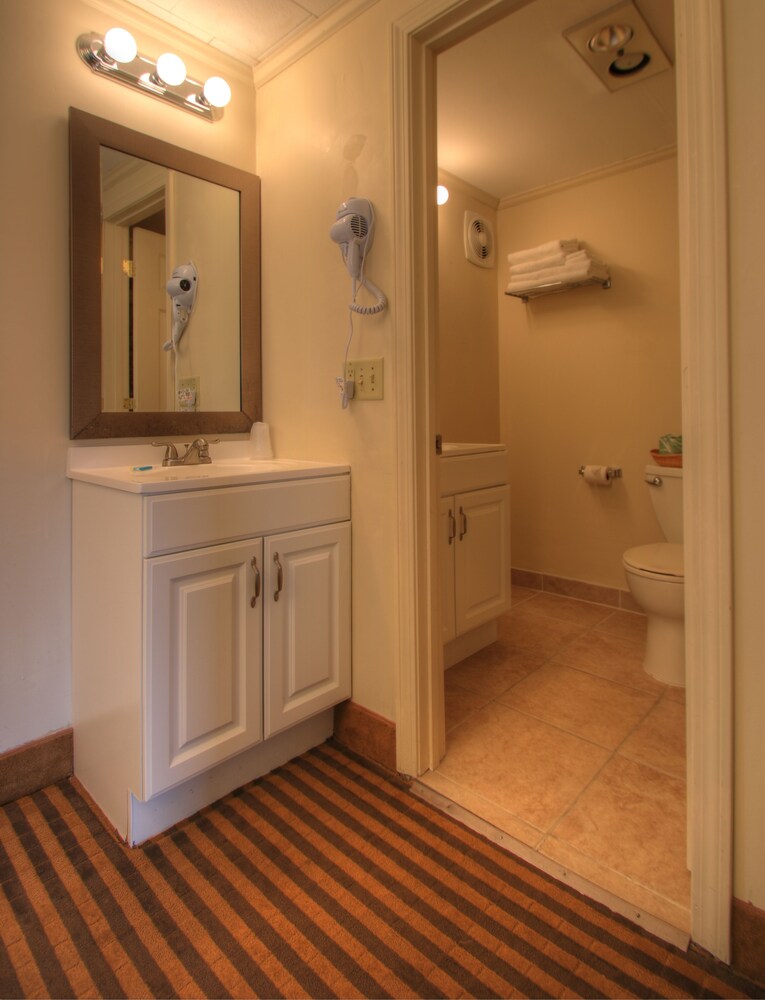 Seashore Park Inn - photo 21