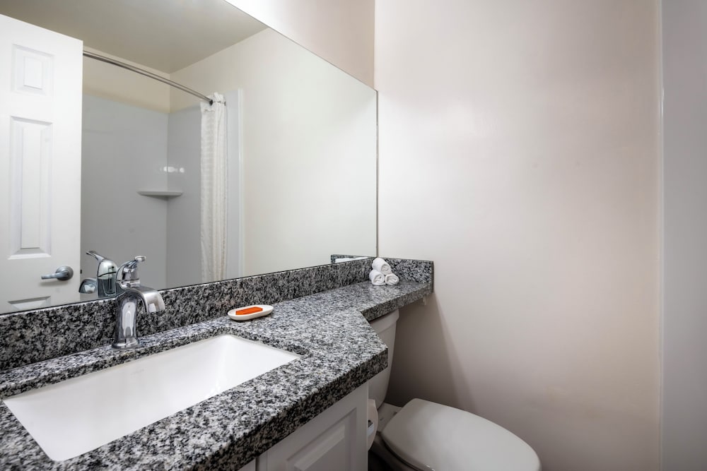 Hotel Pepper Tree Boutique Kitchen Studios Anaheim - photo 34