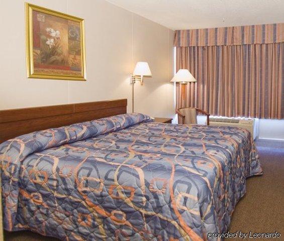 Plantation Inn - photo 6