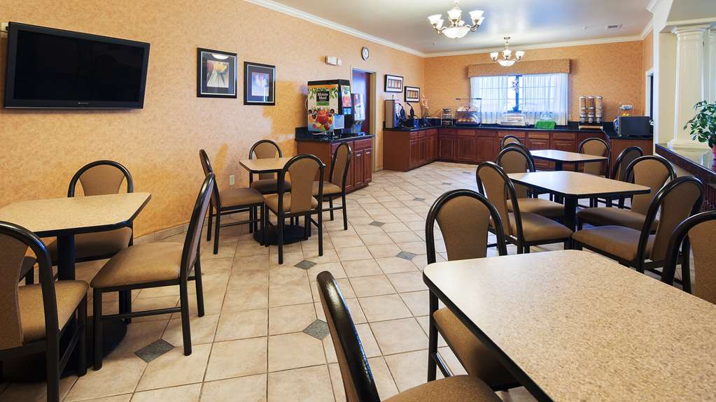 Best Western Henrietta Inn & Suites - photo 8