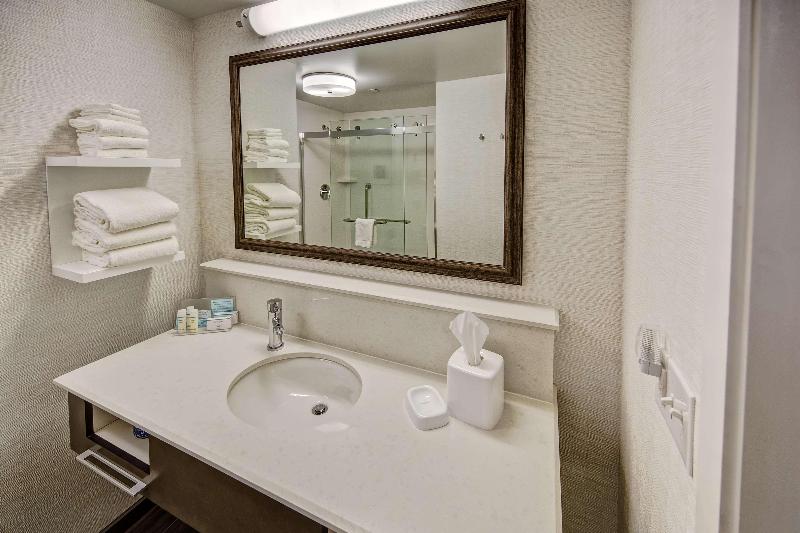 Hampton Inn & Suites Memphis Germantown - photo 41