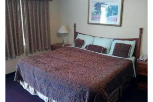 Western Inn - photo 8