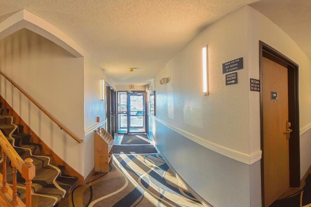 Coratel Inn & Suites by Jasper Hastings - photo 21