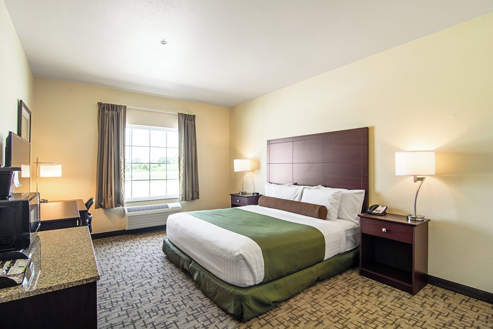 Cobblestone Hotel & Suites Paxton - photo 10