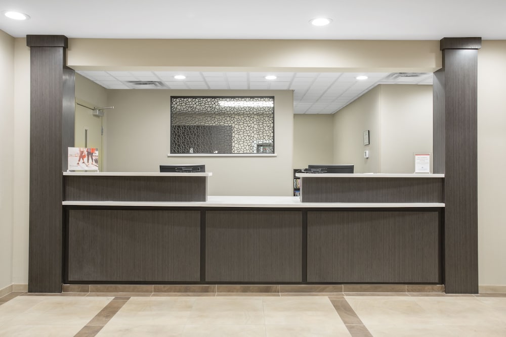 Candlewood Suites Pueblo by IHG - photo 21