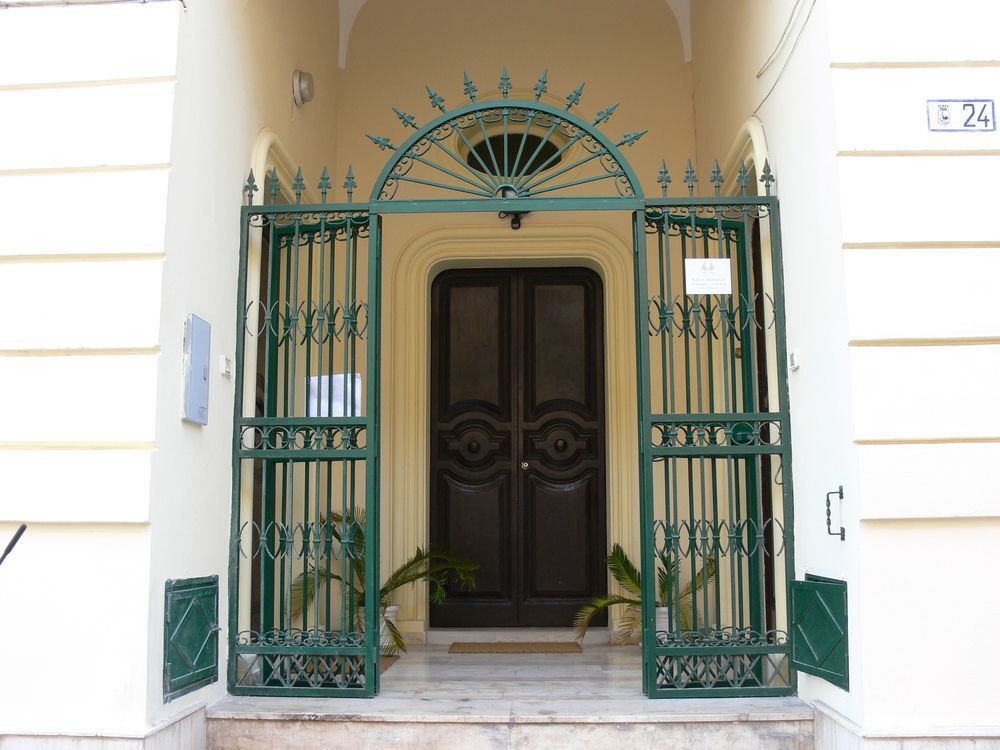 Carlo V Gallipoli Città - carbon neutral hotel in Gallipoli