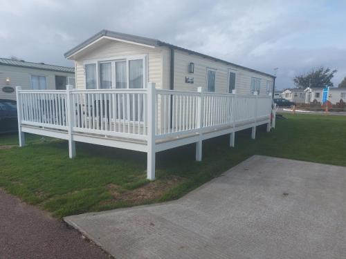 Sophie’s Caravan in Camber, United Kingdom