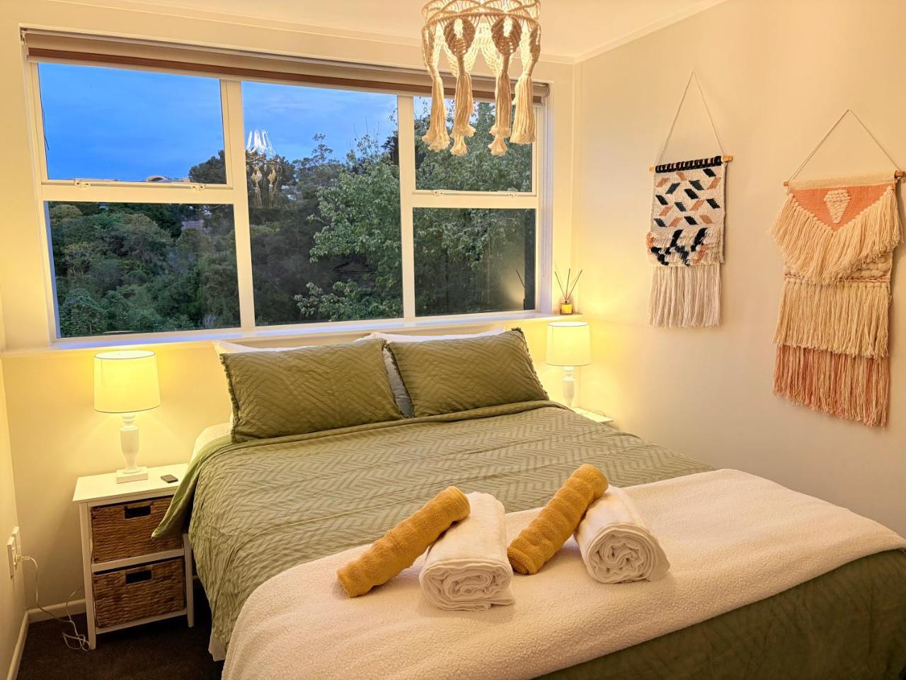 Spacious & Secluded Bush View Suite in Kohimarama — 4-Star Luxury Hotel in Auckland, New Zealand