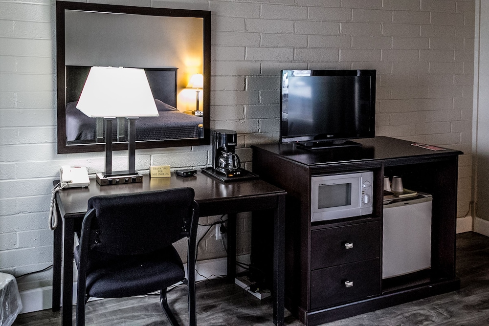Lakeview Lodge Motel - photo 11