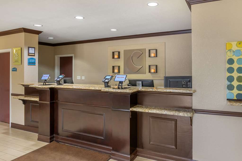 Comfort Inn & Suites Northeast Gateway - photo 7