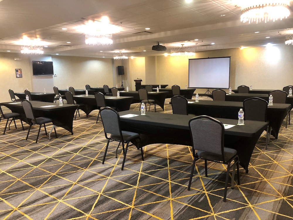 Holiday Inn Lansdale Hatfield by IHG - photo 81