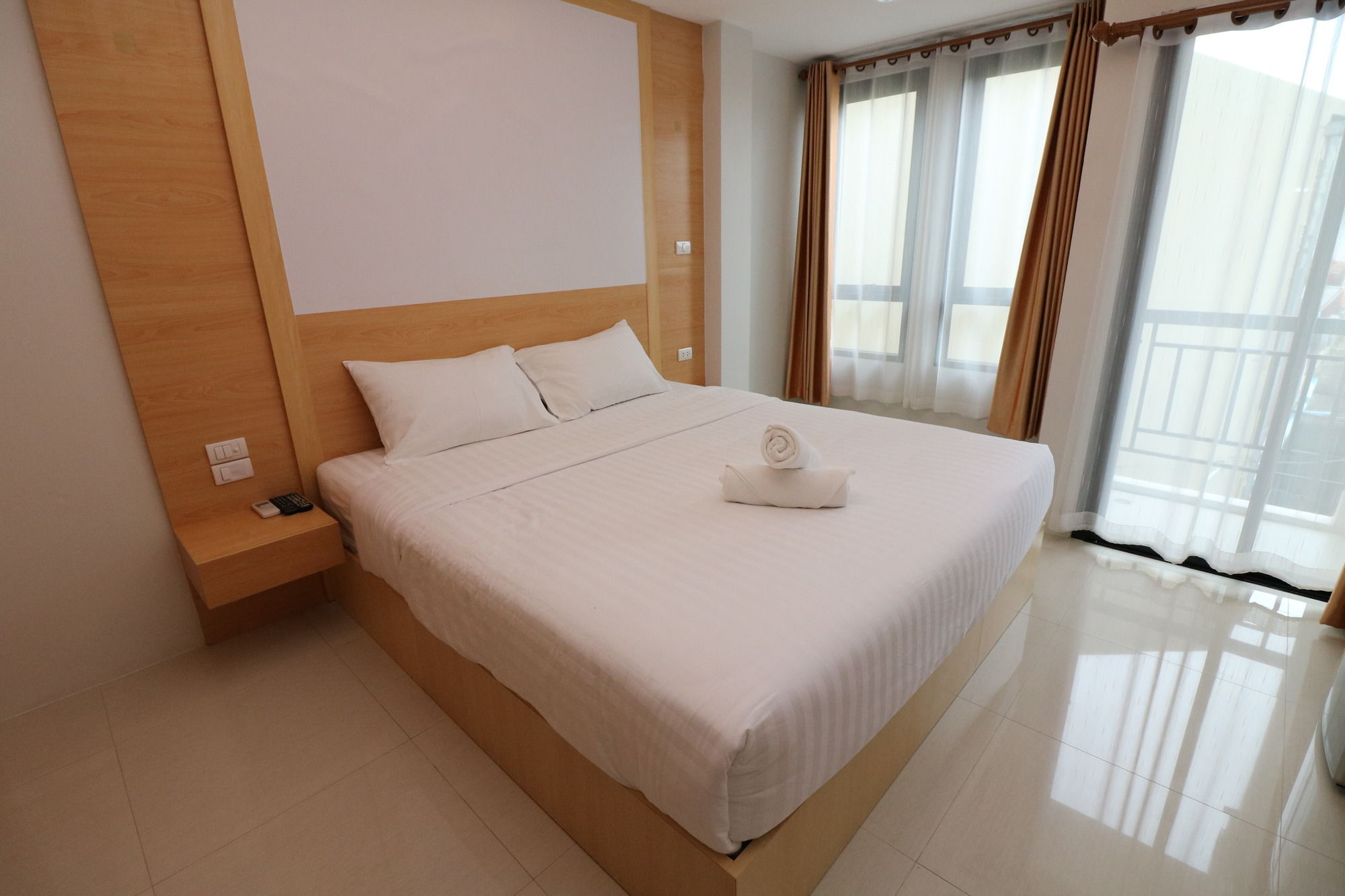Calivefornia2016 - last minute hotel in Chiang Rai