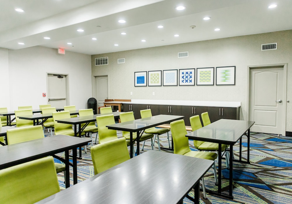 Holiday Inn Express Greenville by IHG - photo 61