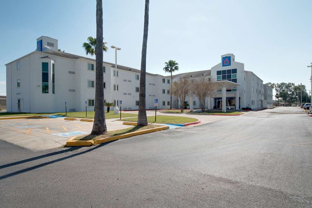 Motel 6 Brownsville TX - featured photo
