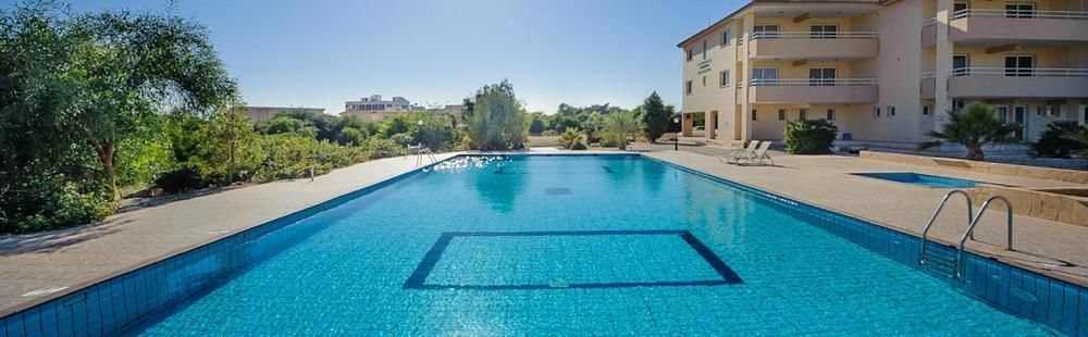 Fly Away - carbon neutral hotel in Bourges