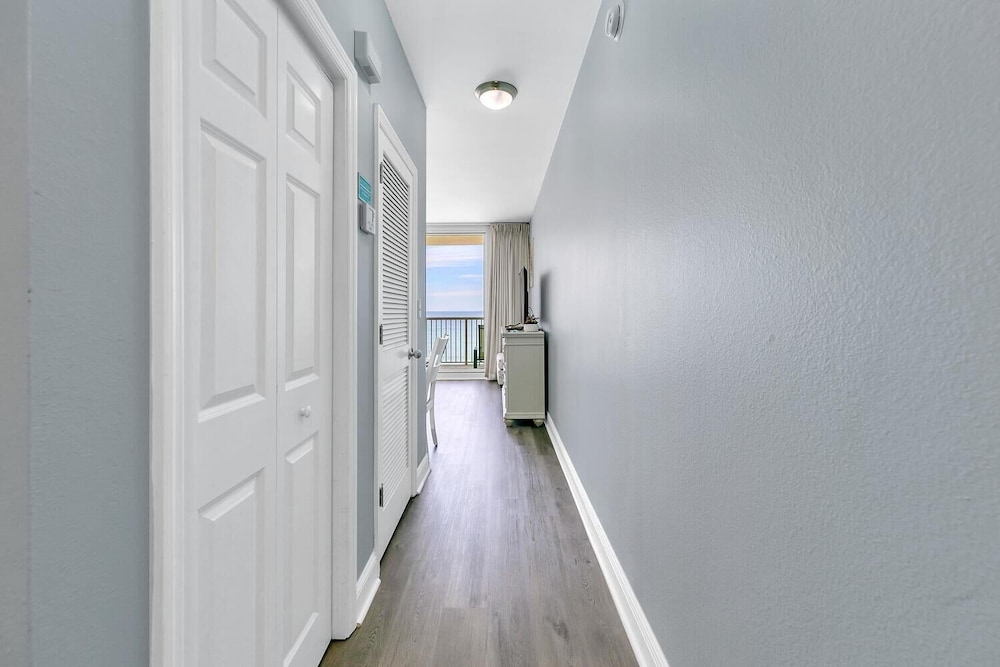 Majestic Beach Towers 1 609 - photo 27