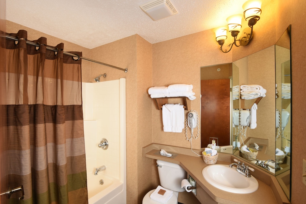 Cedar Creek Hotel Wausau Rothschild - photo 21