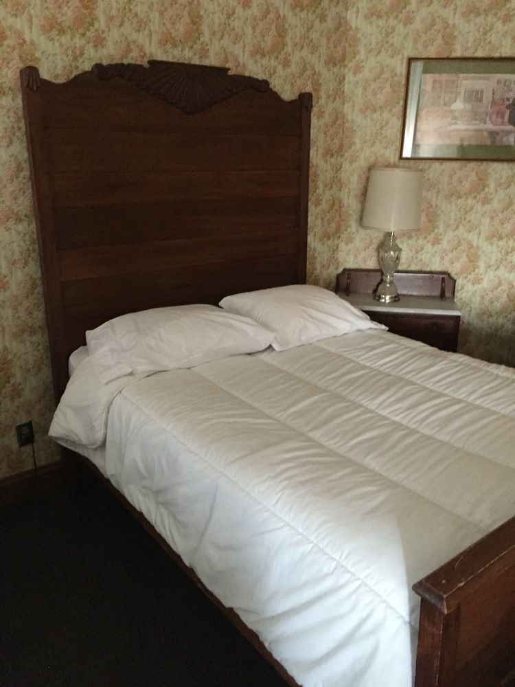 Historic Calumet Inn - photo 20