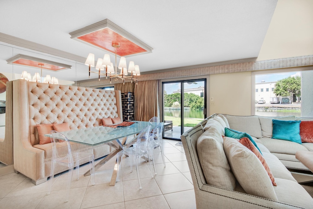 Shoreline Towers Townhouse 4 1 - photo 30