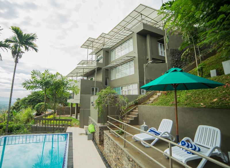 Range Hotel Kandy - carbon neutral hotel in Kandy