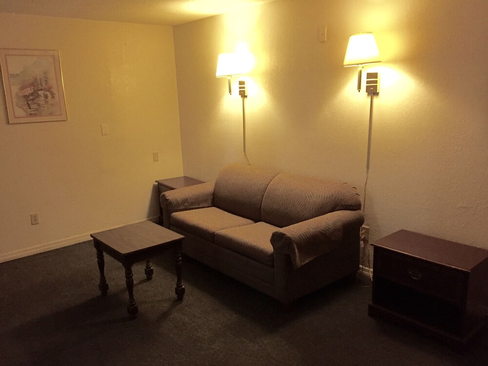 Economy Suites - photo 6