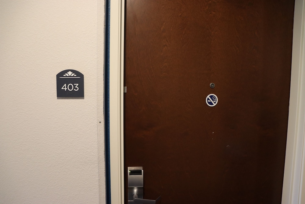 Microtel Inn & Suites by Wyndham Columbus Near Fort Benning - photo 30