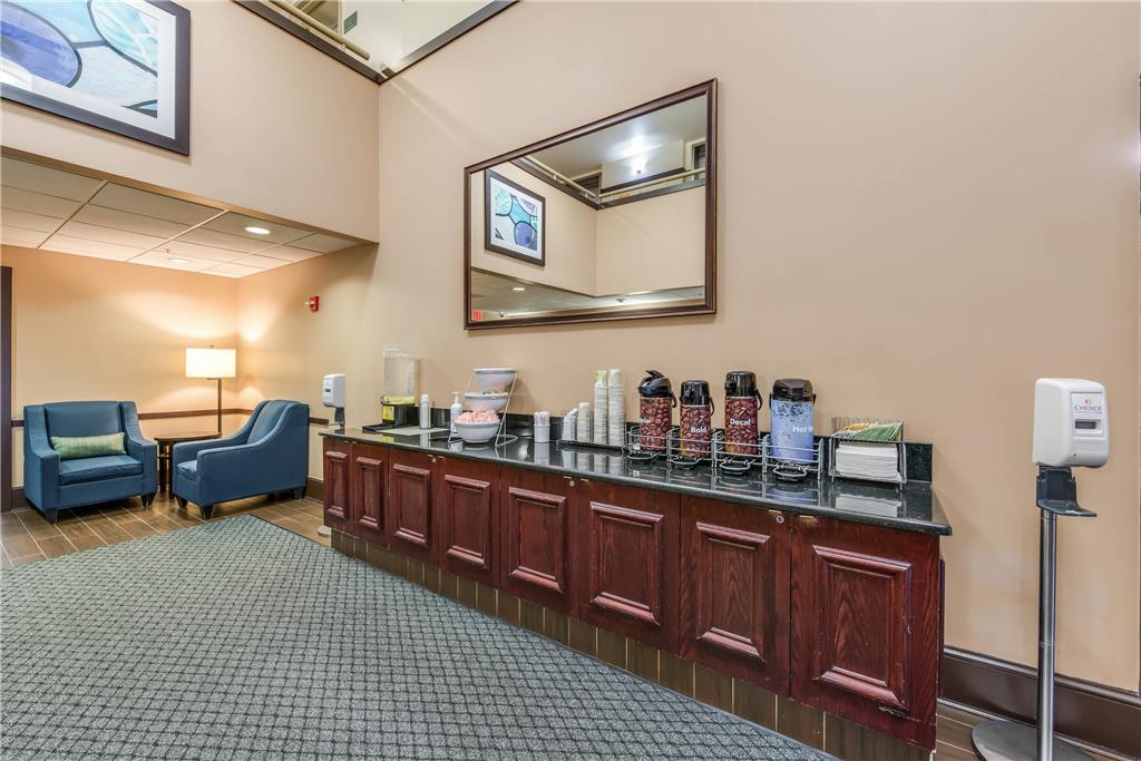 Comfort Suites Chicago O'Hare Airport - photo 40
