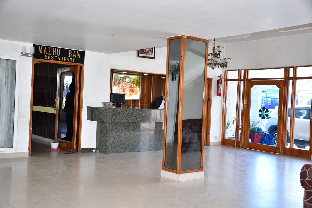 Hotel Tridev in Katra, India