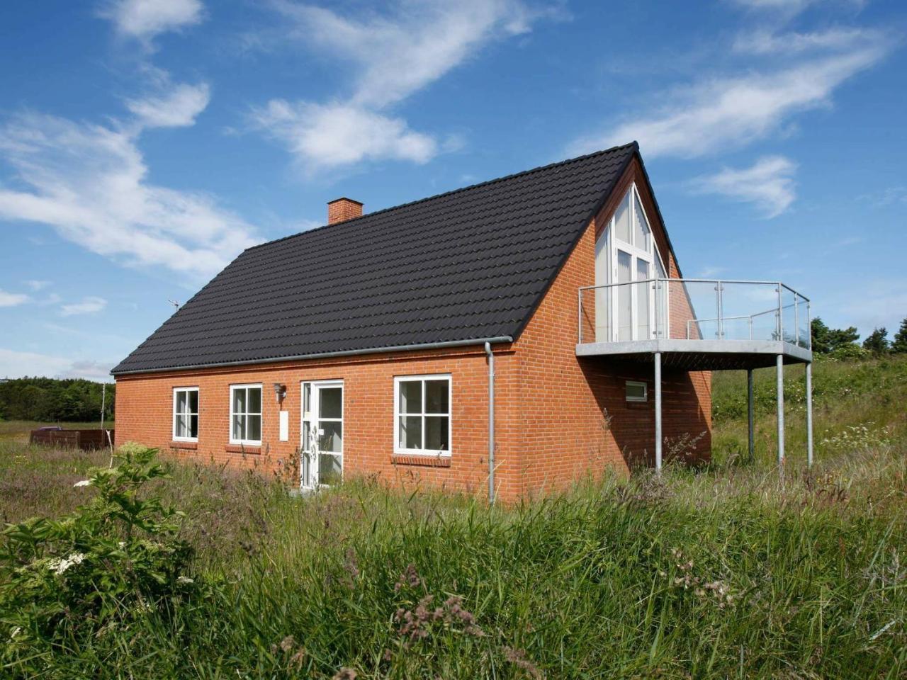 Secluded Retreat near Sea By Traum Ferienwohnungen — hotel in Hanstholm