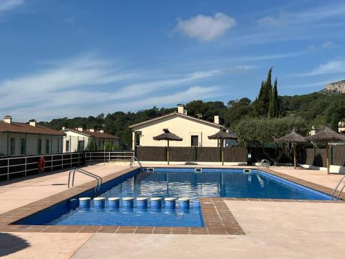 Sol Ric 13 - last minute hotel in Torroella De Montgri