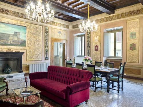 Palazzo Sapori — 4-Star Luxury Hotel in Soriano Nel Cimino, Italy