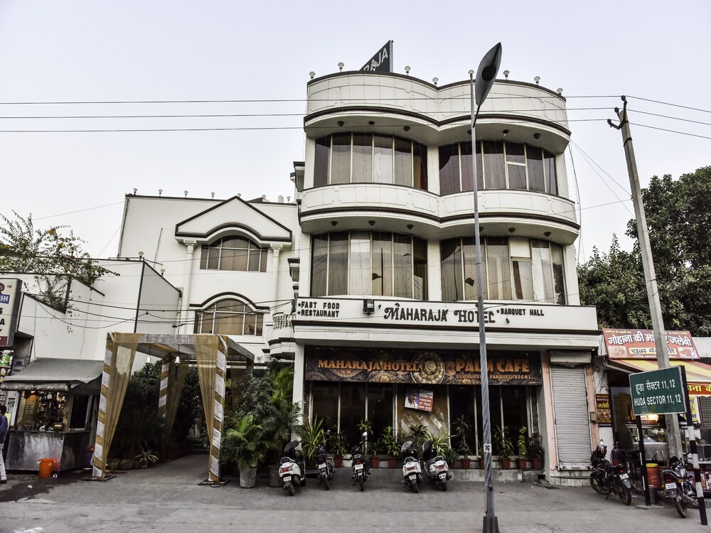 Maharaja Hotel — Panipat