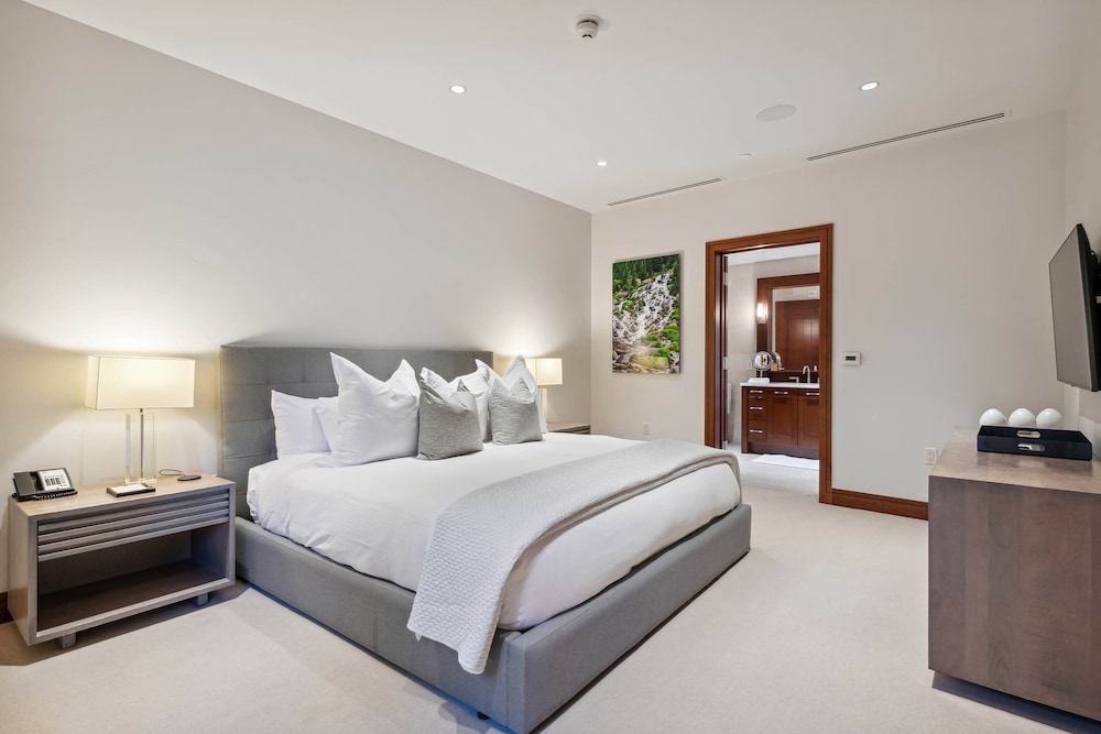Solaris Residences - photo 33