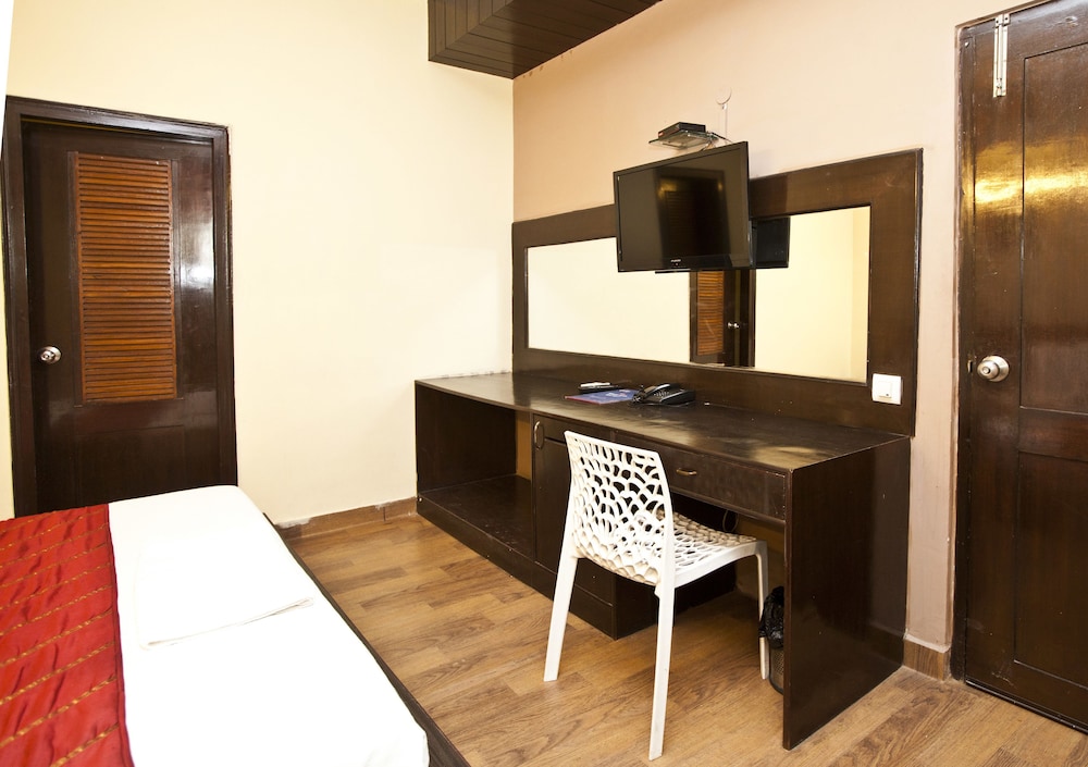 OYO 429 Hotel Shubhdeep Ashiyana