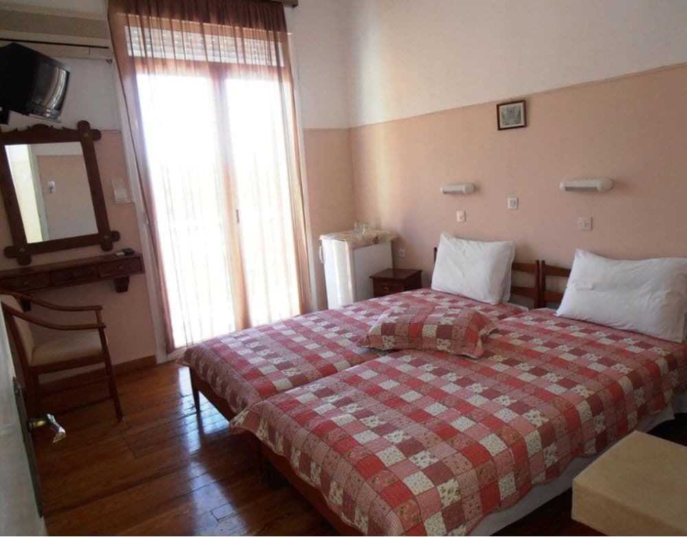 Hotel Bretagne in Loutraki, Greece