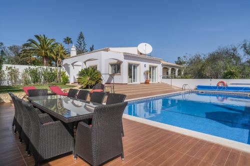 Casa Monte Cristo Too — 4-Star Luxury Hotel in Lagos, Portugal