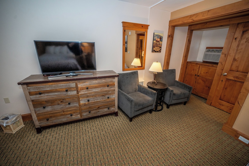 Silver Moon Inn - photo 96