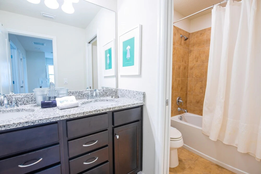 Flash 20 Off Amazing New TownHome with Pvt Pool and Access to Clubhouse Close to Disney - photo 7