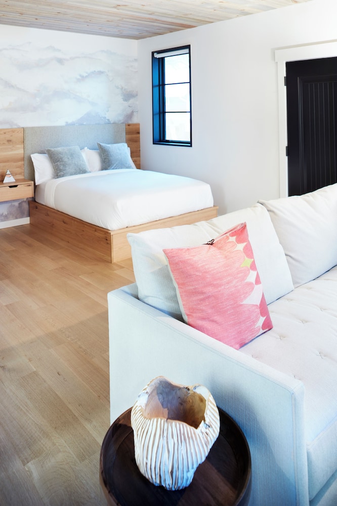 Woodstock Way Hotel - photo 29
