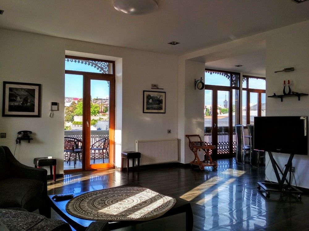 Deluxe apartment center of Tbilisi