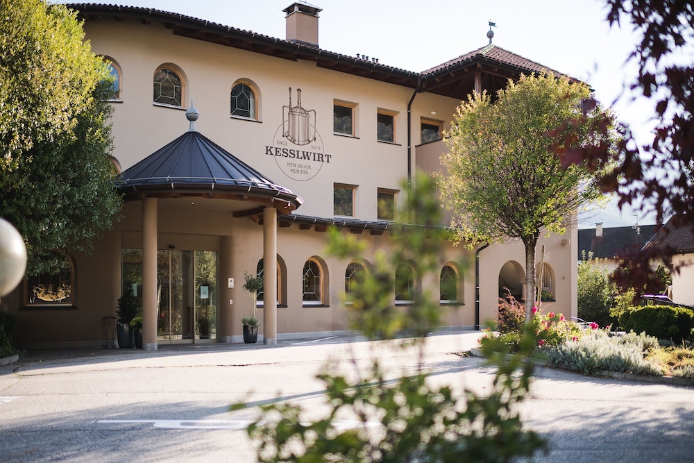 Kesslwirt — hotel in Castelbello