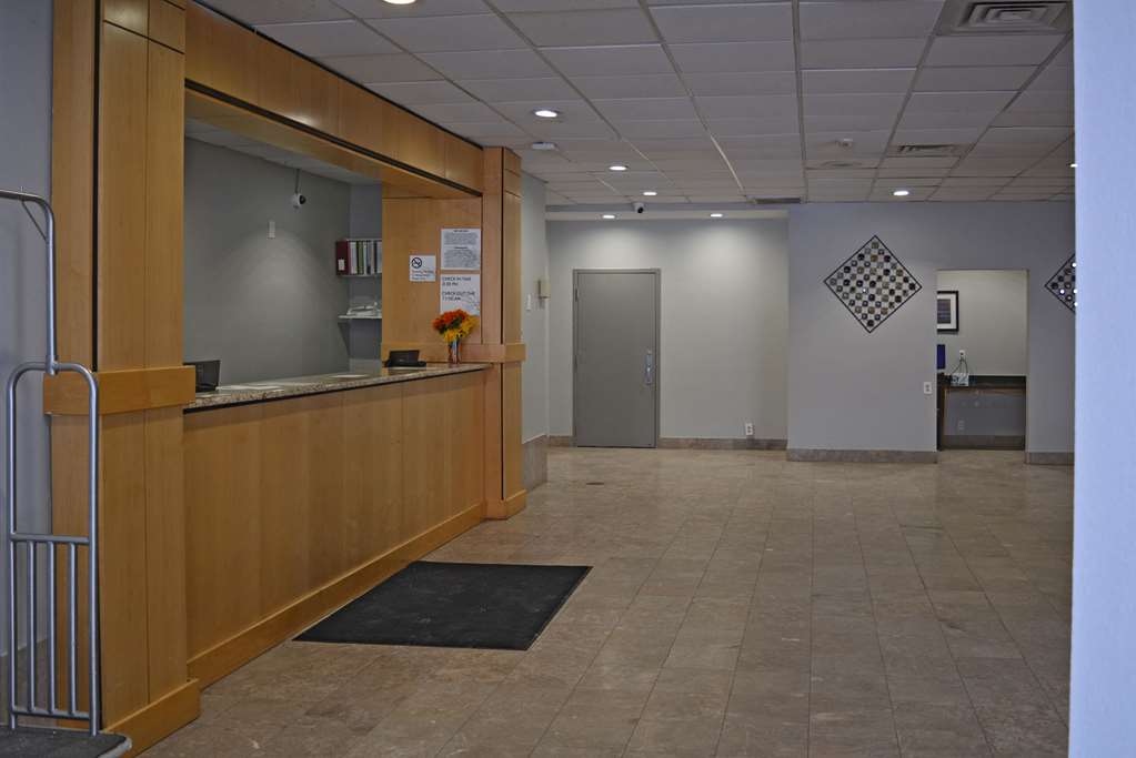 Quality Inn & Suites East Syracuse Carrier Circle - photo 3