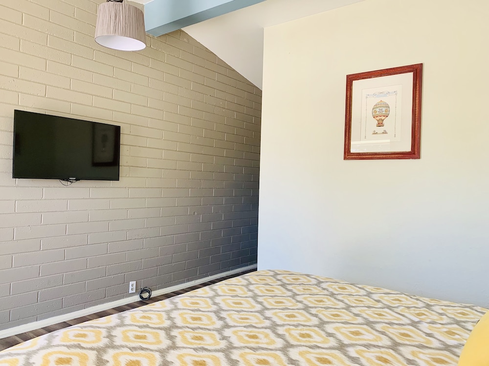 Extended Stay Douglas - photo 13