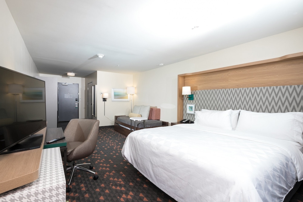 Holiday Inn Kalamazoo West - photo 3