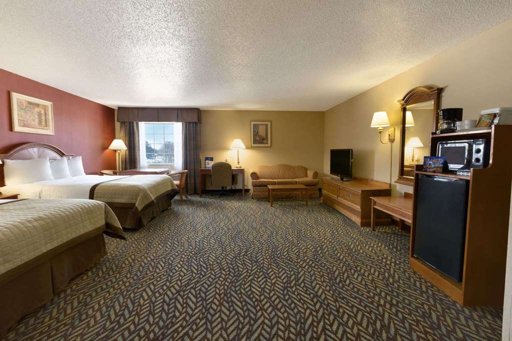 Baymont by Wyndham Oklahoma City Airport - photo 23